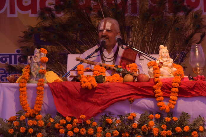 Swami Ji Maharaj Gyaniyon Ko Gita Ka Sandesh